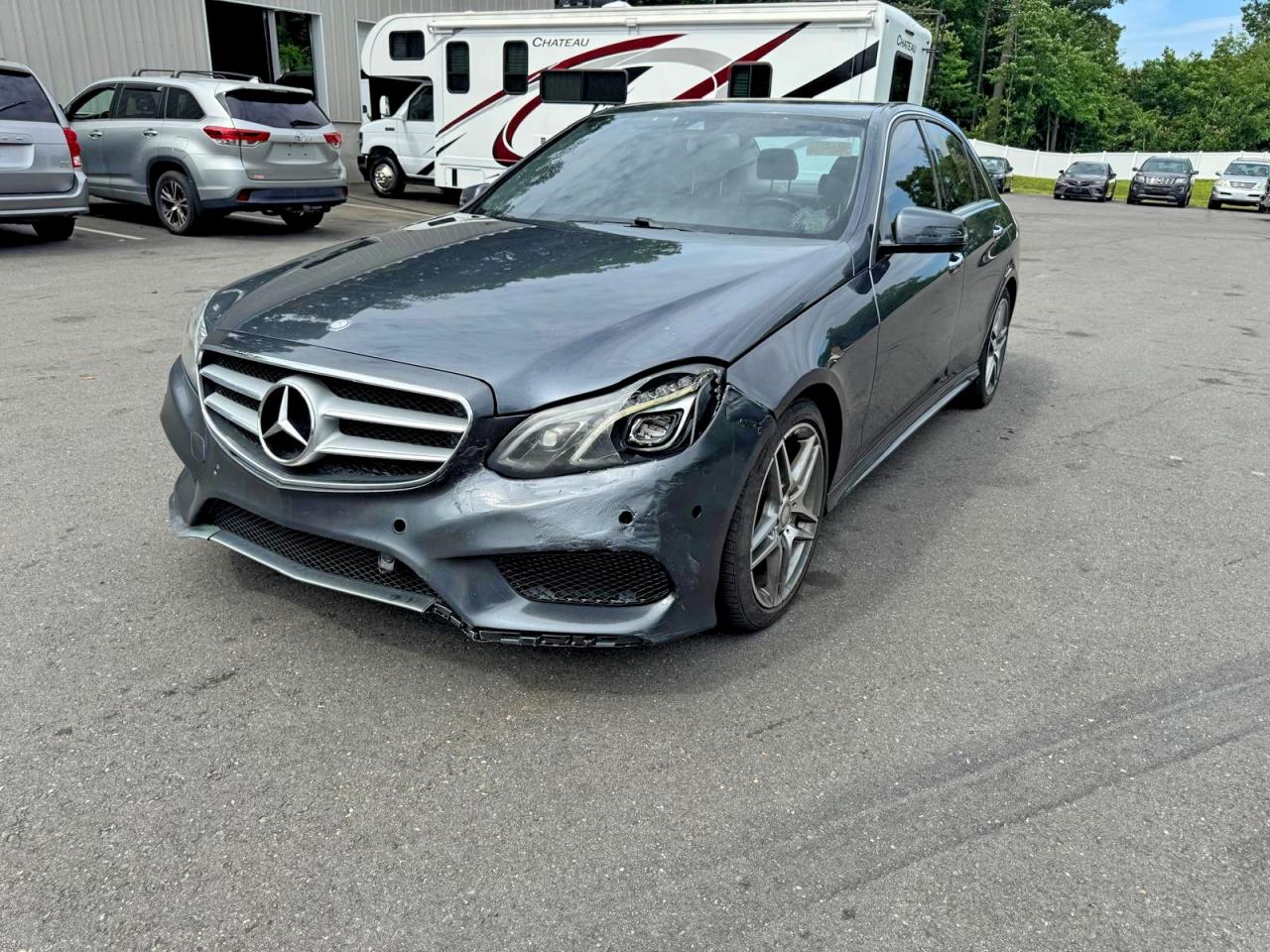 Salvage Mercedes-Benz E-Class Image