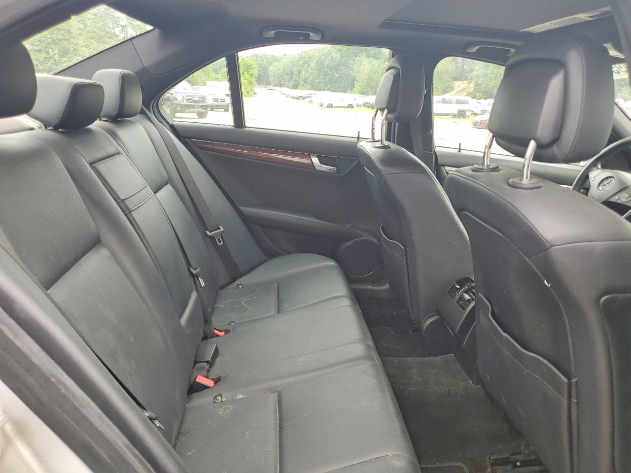 Mercedes-Benz C-Class 300 4matic