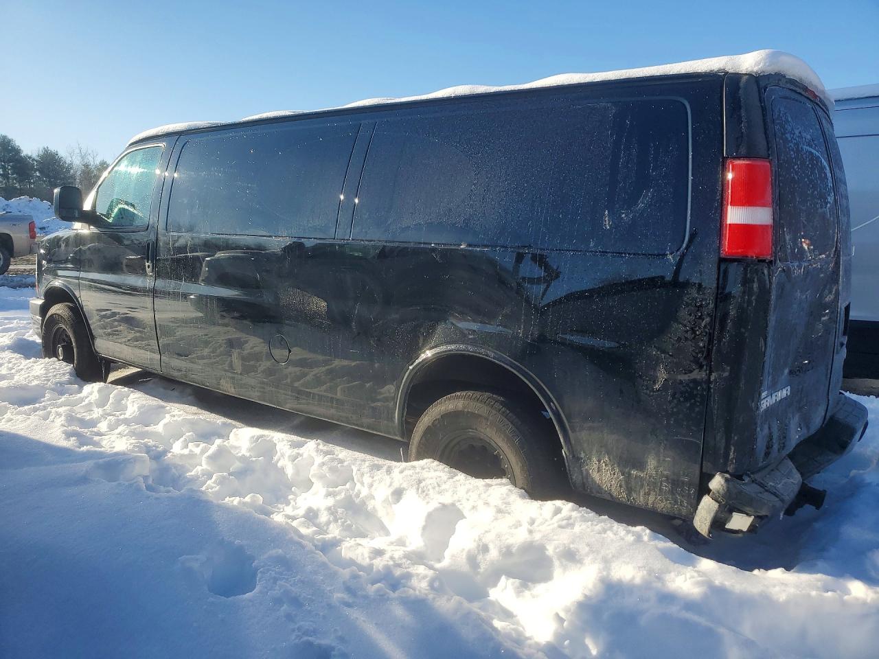 GMC Savana G3500 Paratransit