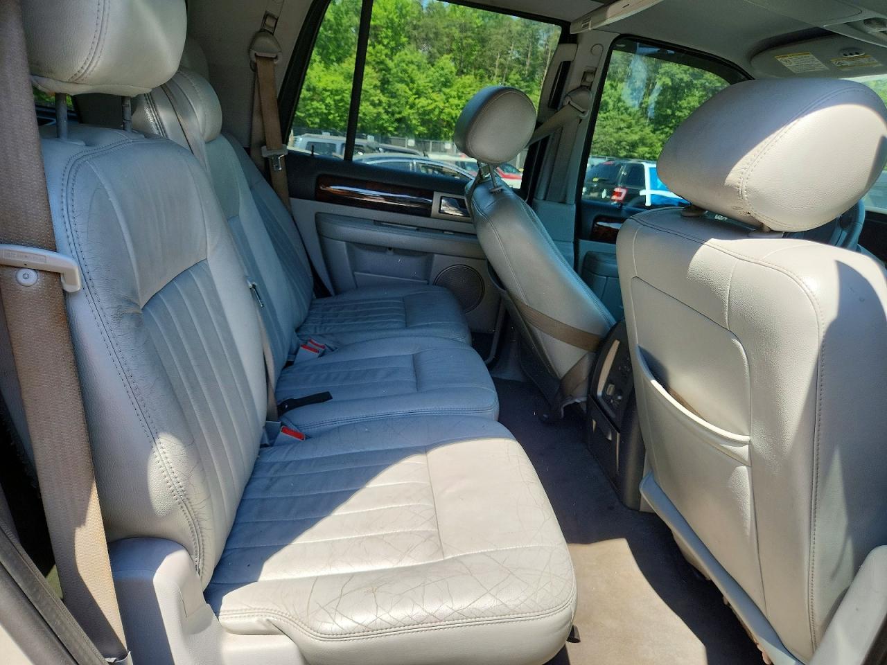 Lincoln Navigator