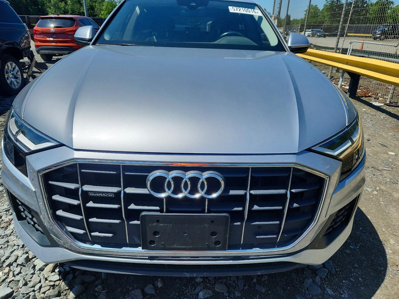 Audi Q8 Premium
