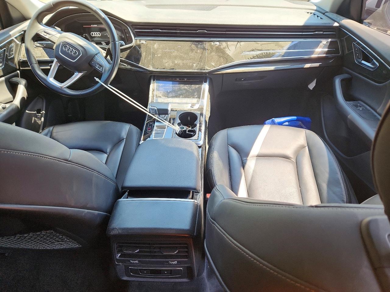 Audi Q8 Premium