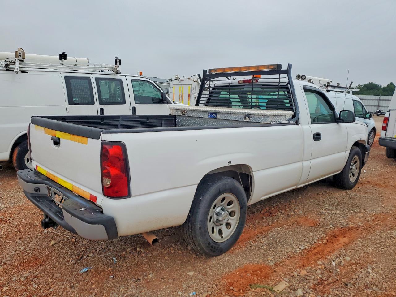 Chevrolet Silverado C1500 Classic