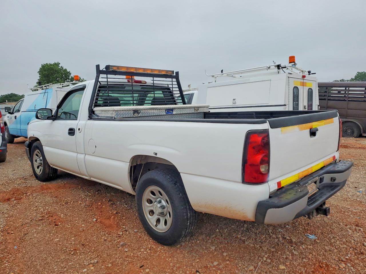 Chevrolet Silverado C1500 Classic