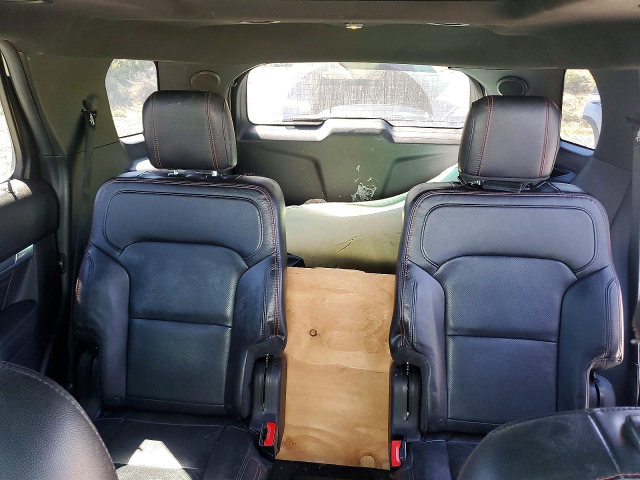 Ford Explorer Sport