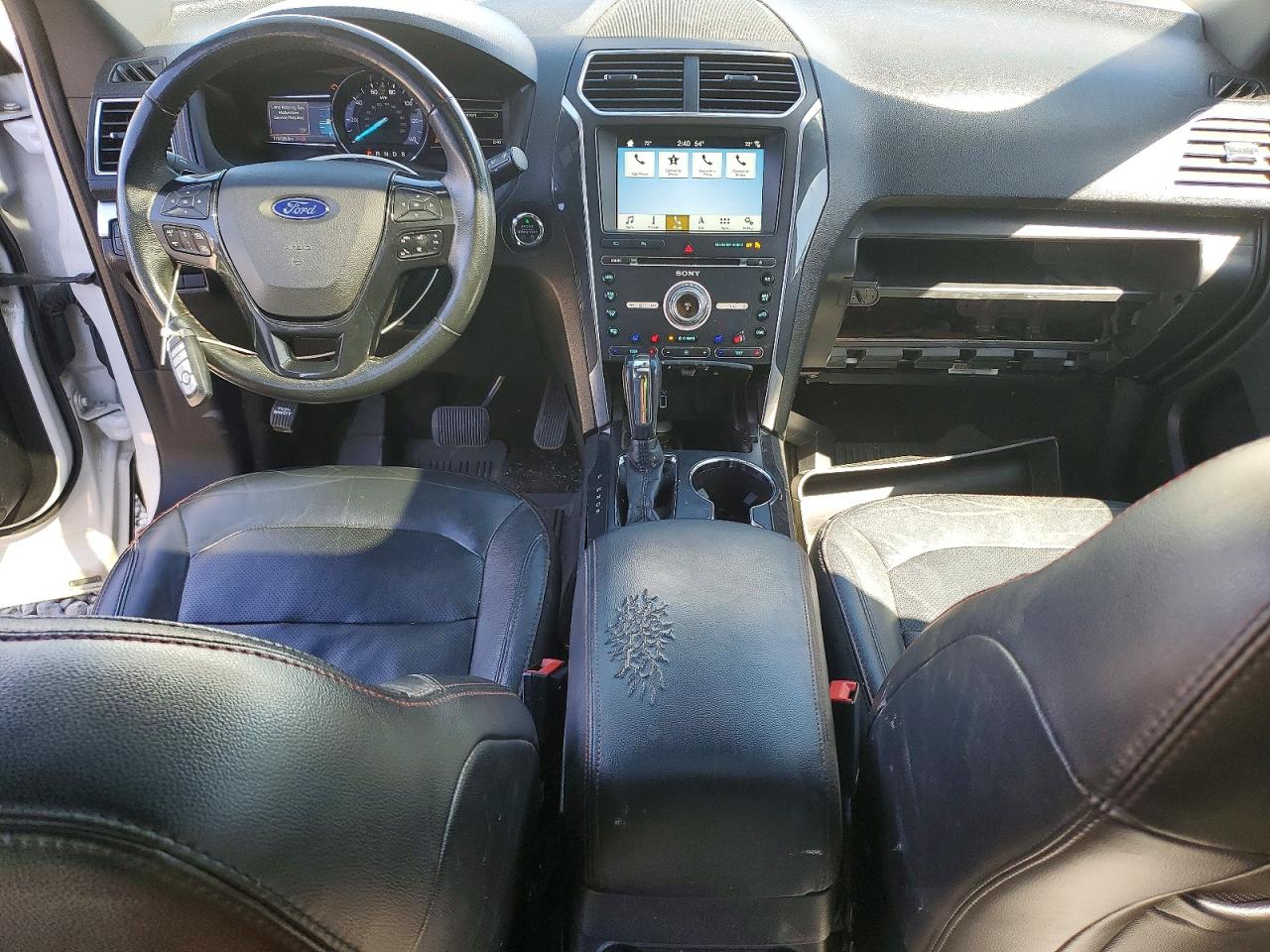 Ford Explorer Sport