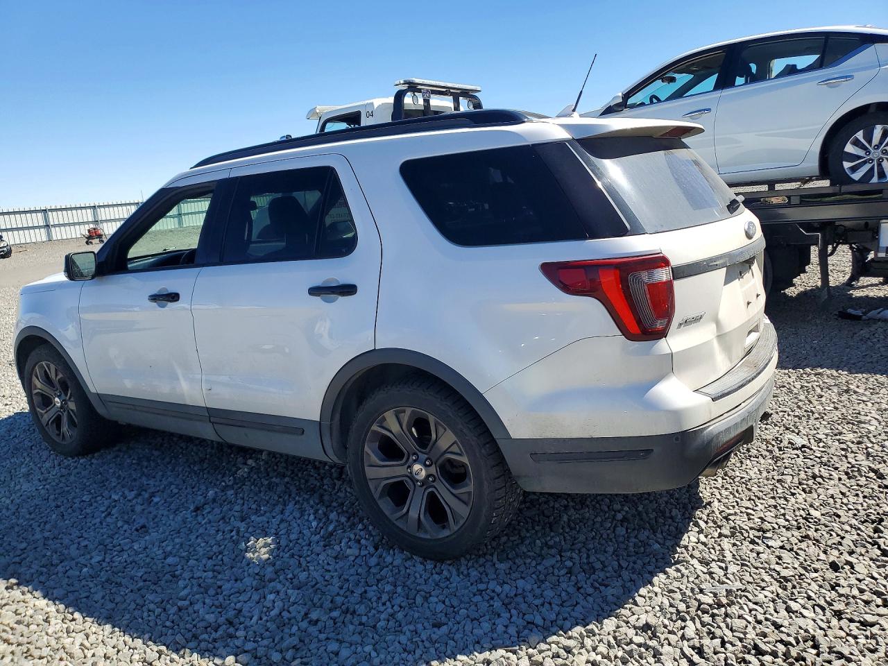 Ford Explorer Sport