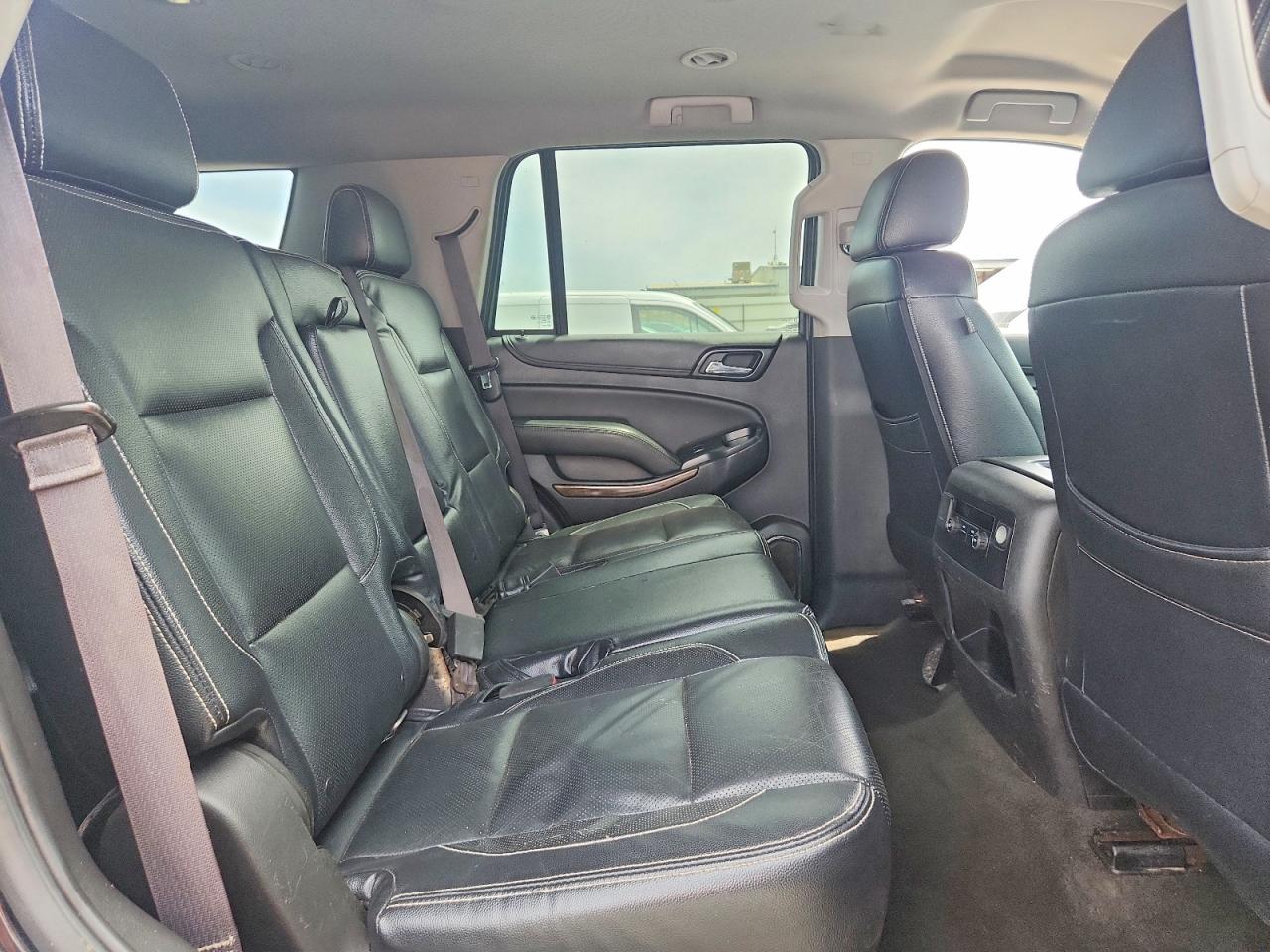 Chevrolet Tahoe C1500 Ls