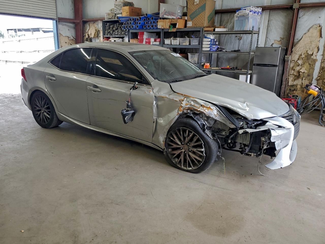 Lexus Is Base
