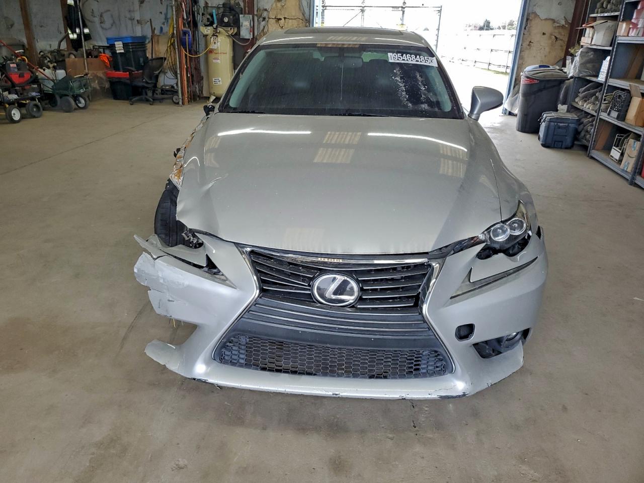 Lexus Is Base