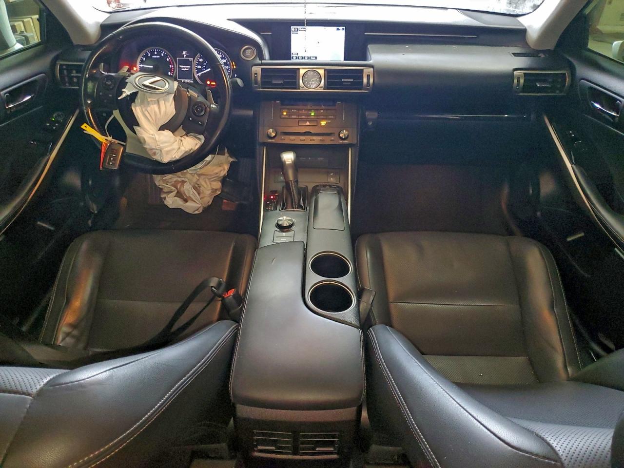 Lexus Is Base