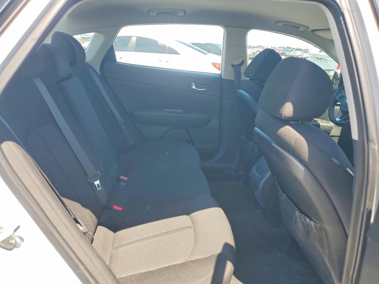 Kia Optima Lx