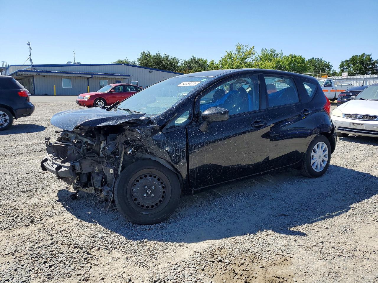 Salvage Nissan Versa Image