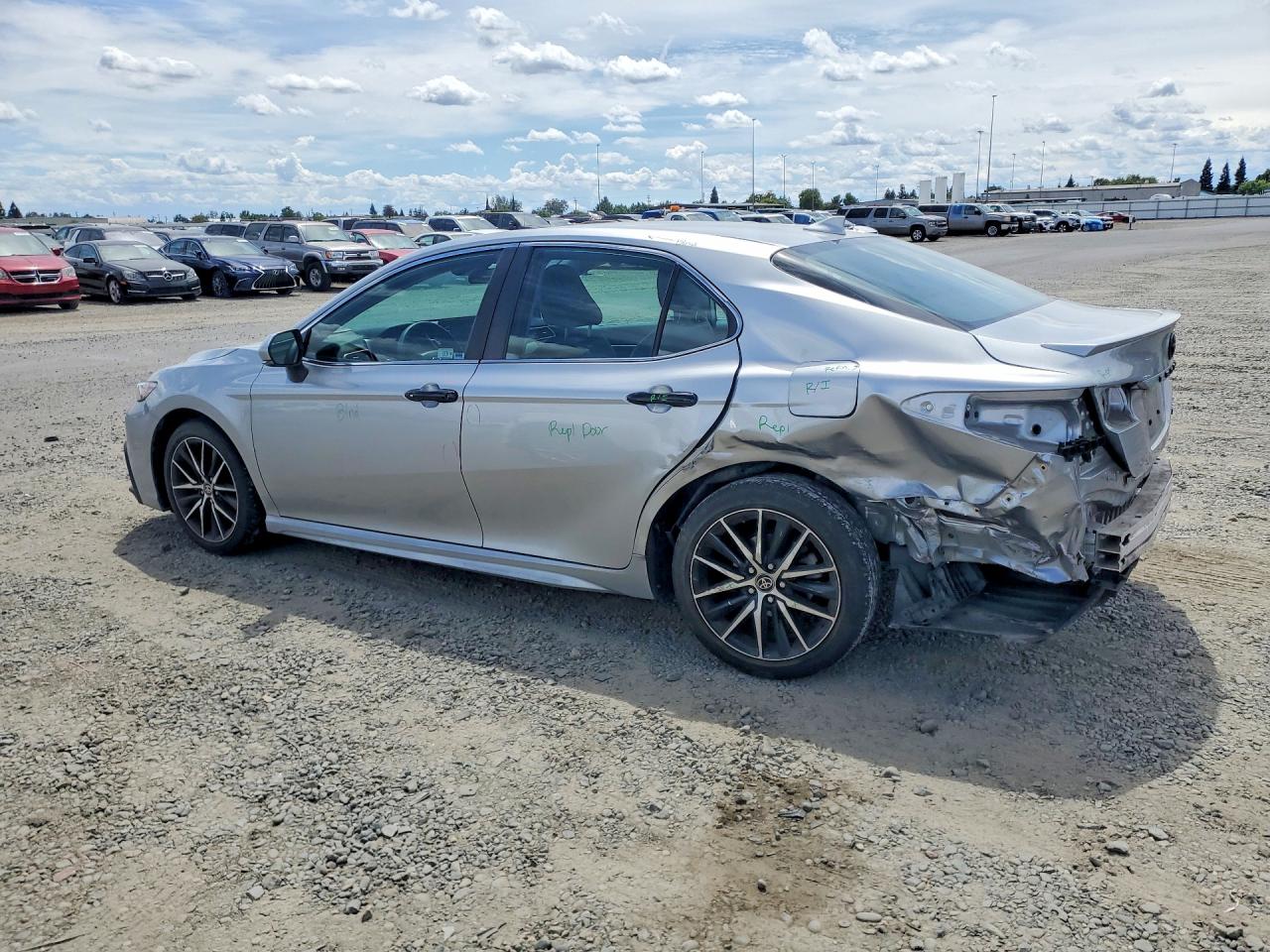 Toyota Camry Se