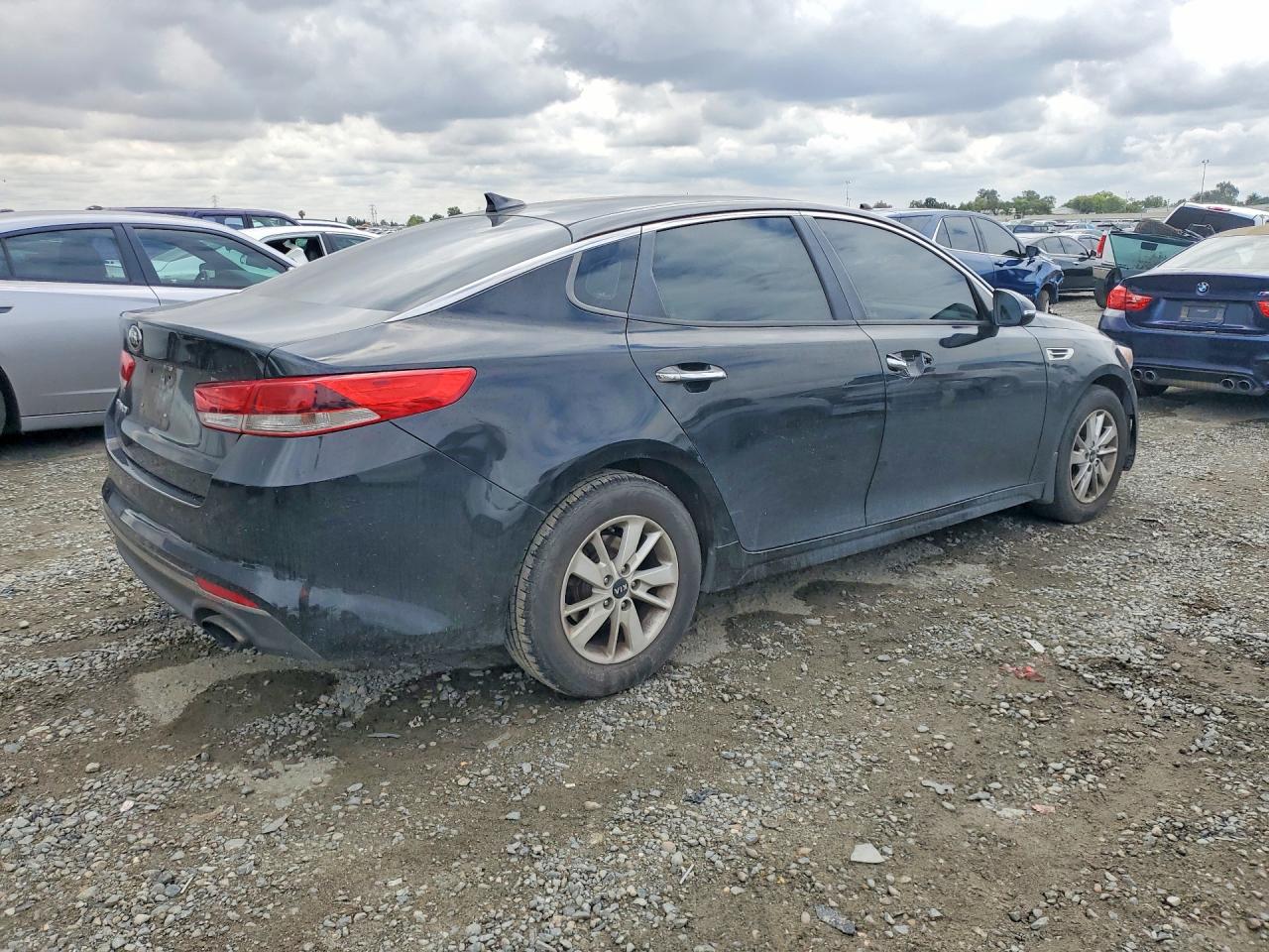 Kia Optima Lx