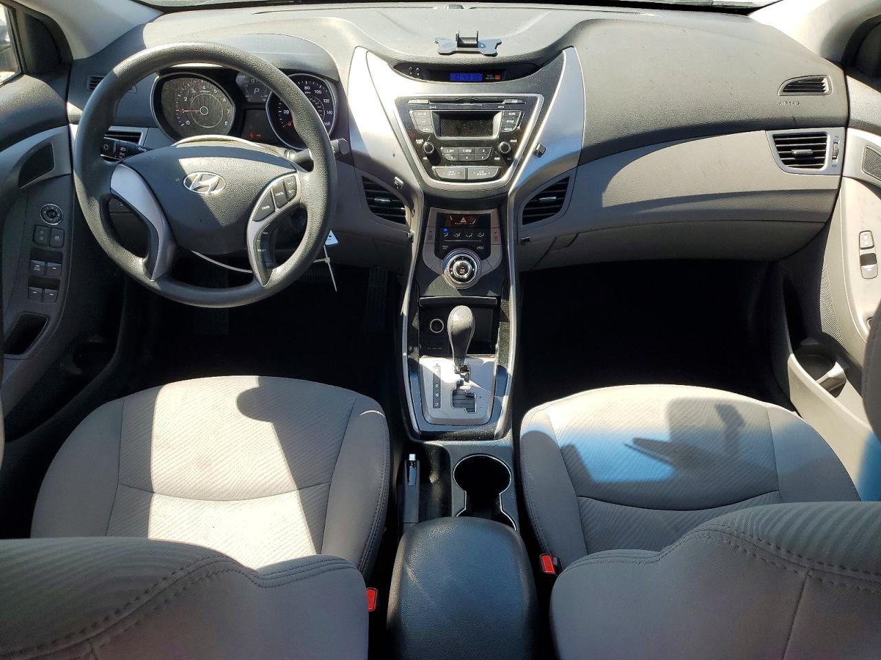 Hyundai ELANTRA Gls