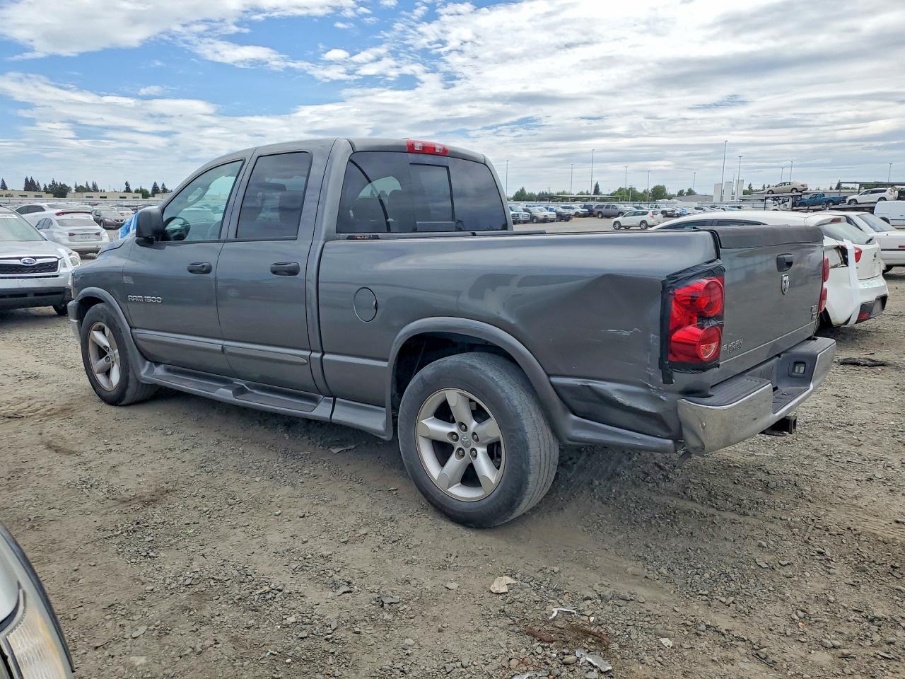 Dodge Ram 1500 St