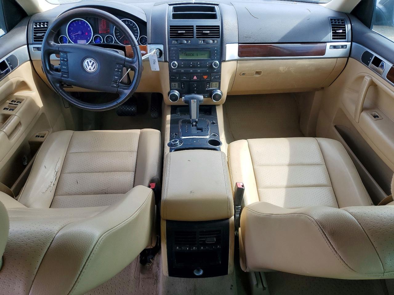 Volkswagen Touareg V6