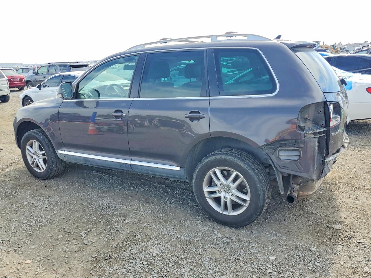 Volkswagen Touareg V6