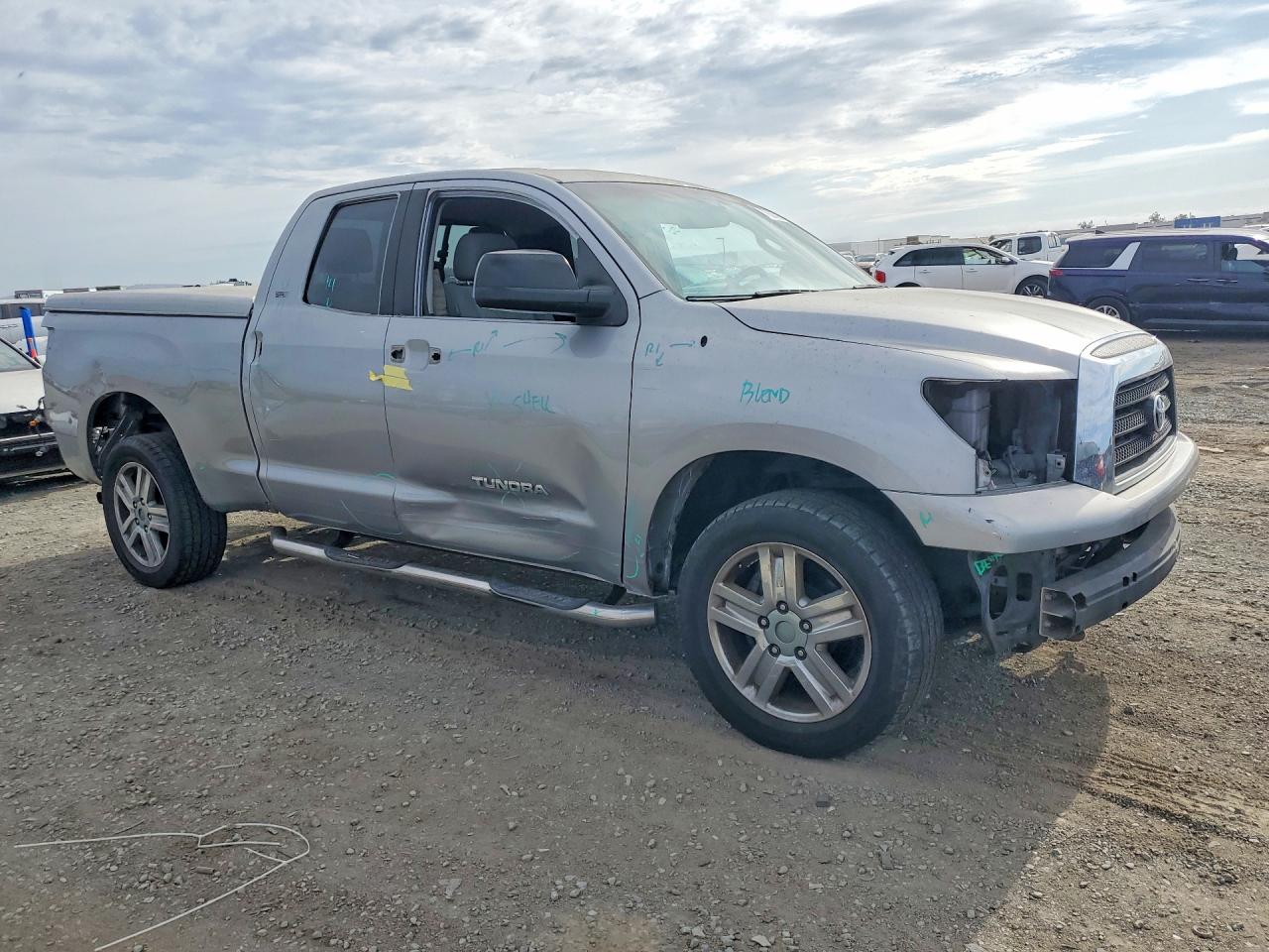 Toyota Tundra Double Cab Sr5