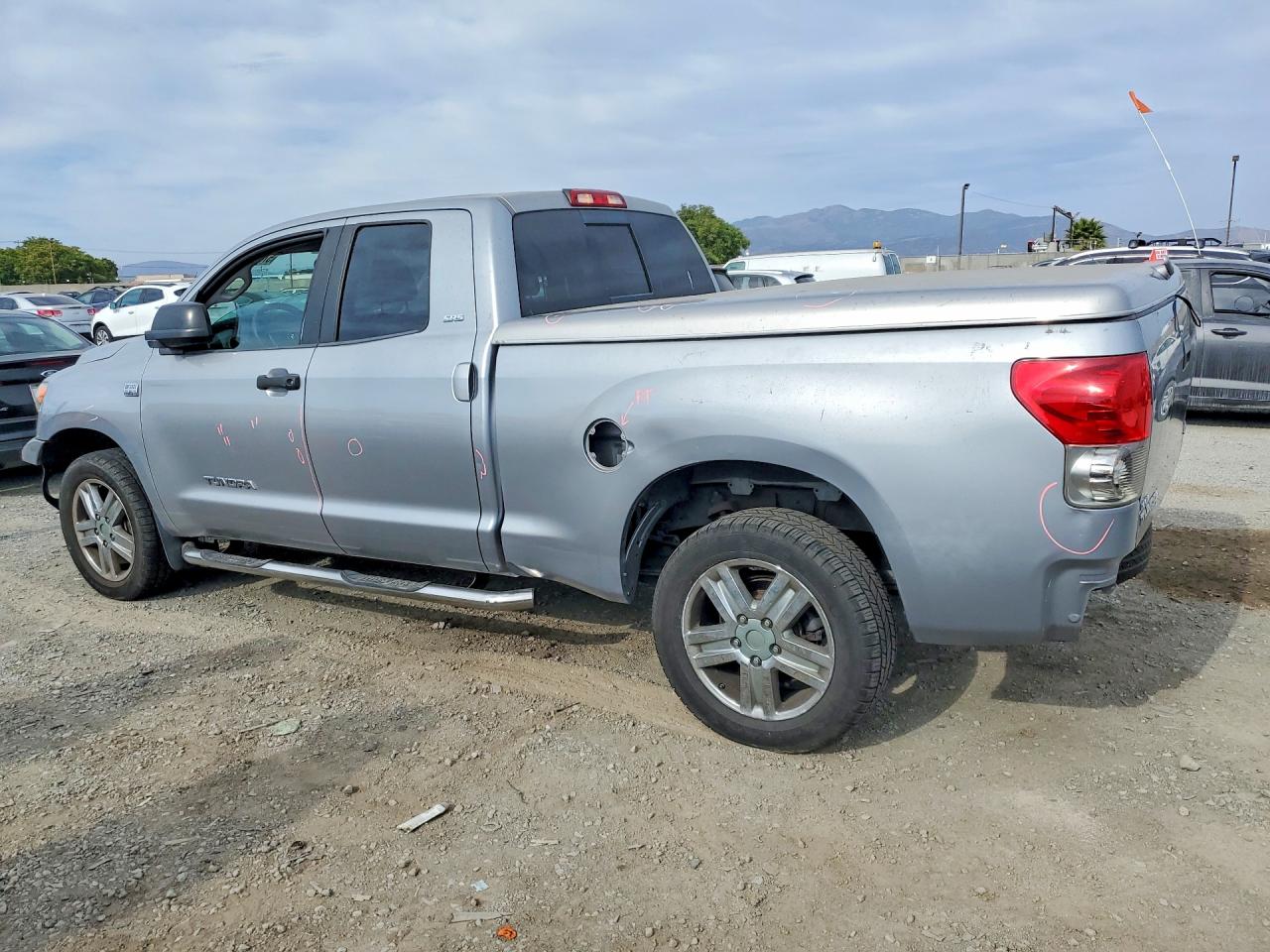 Toyota Tundra Double Cab Sr5