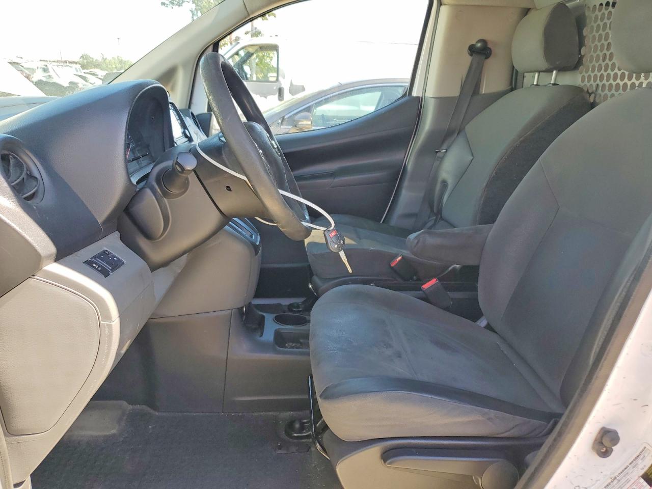 Nissan Nv Sv