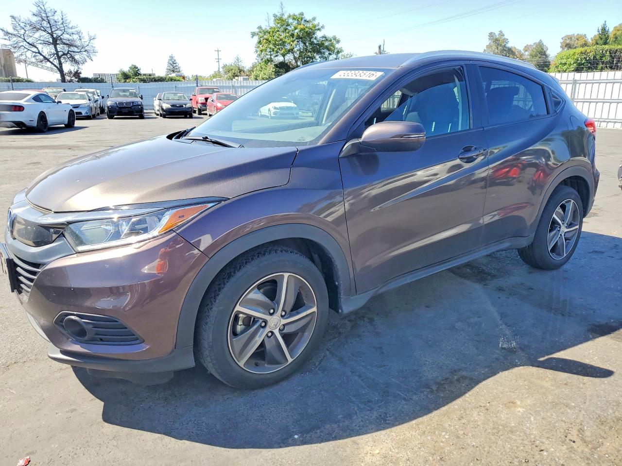 Salvage Honda HR-V Image