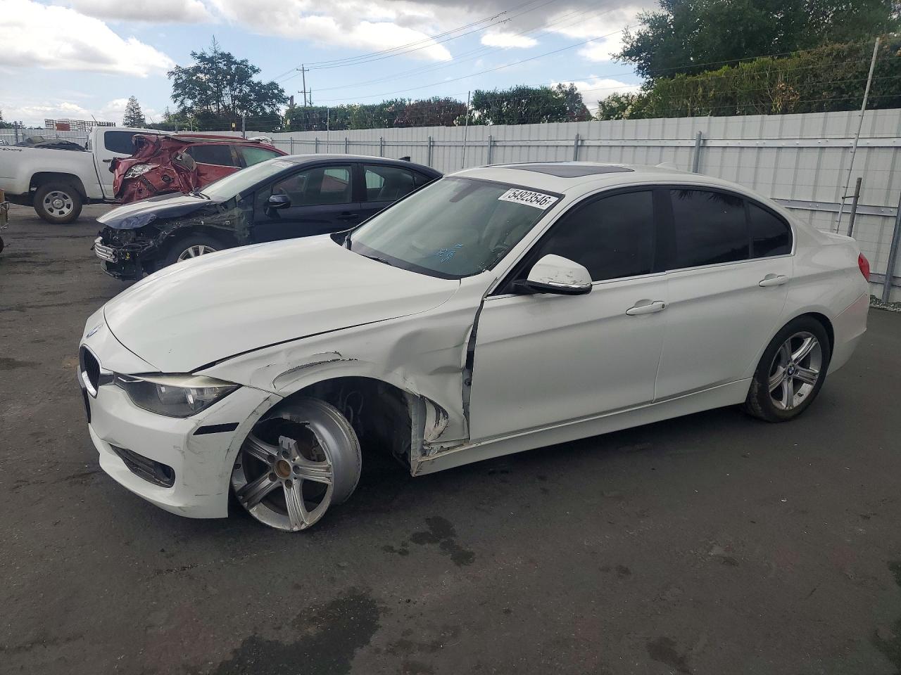 Salvage BMW 3 Series Image