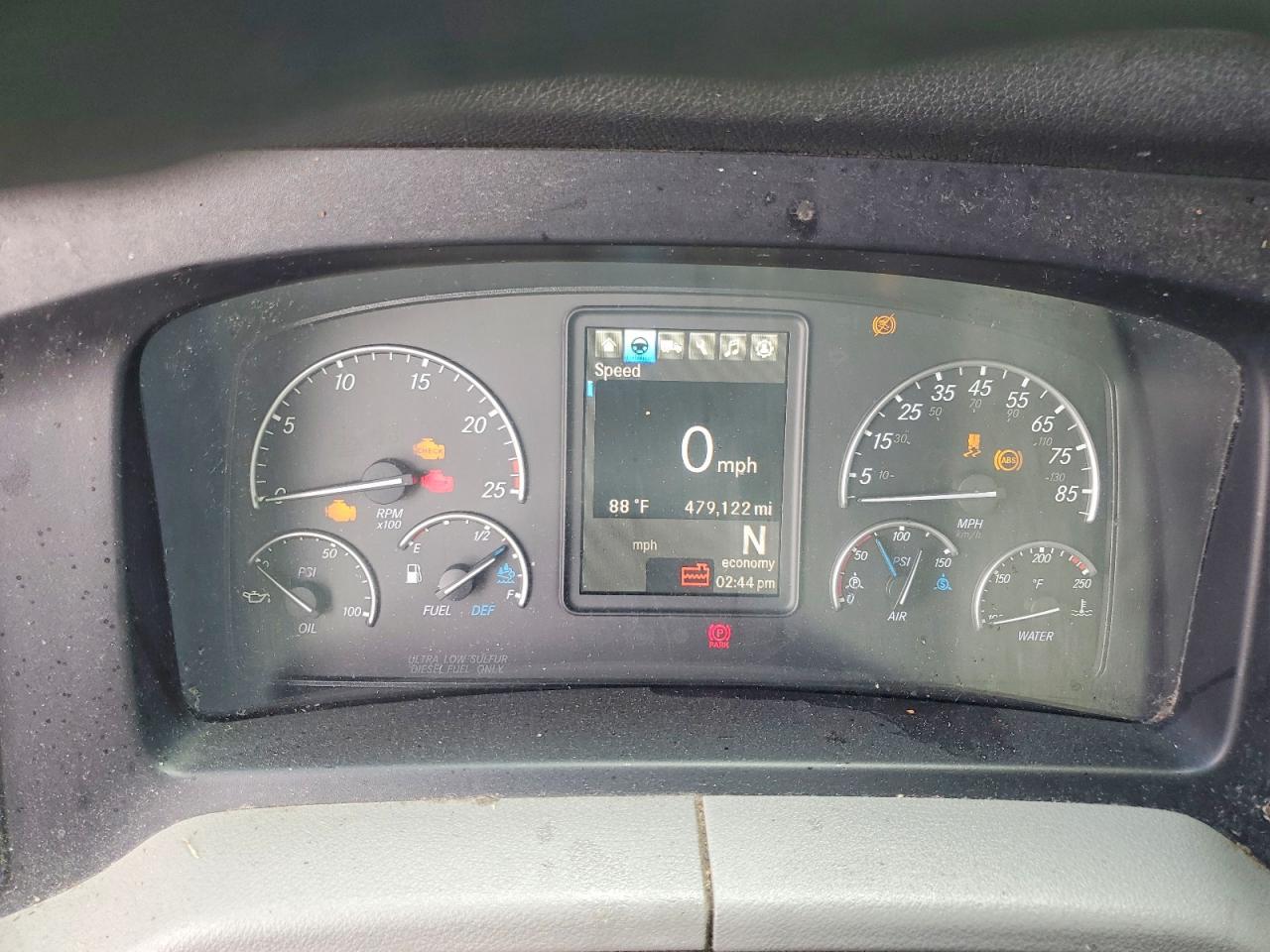 Freightliner Cascadia 126