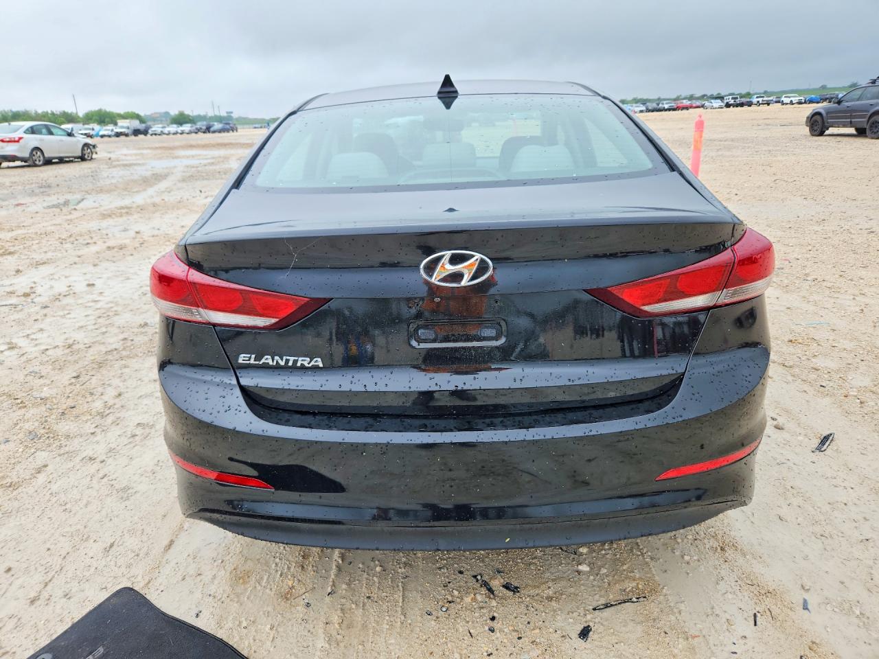Hyundai ELANTRA Value Edition
