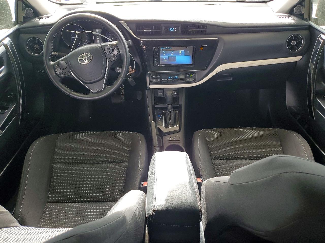 Toyota Corolla Base