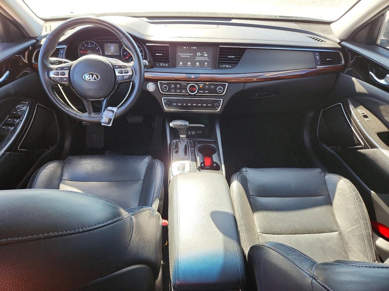 Kia Cadenza Premium