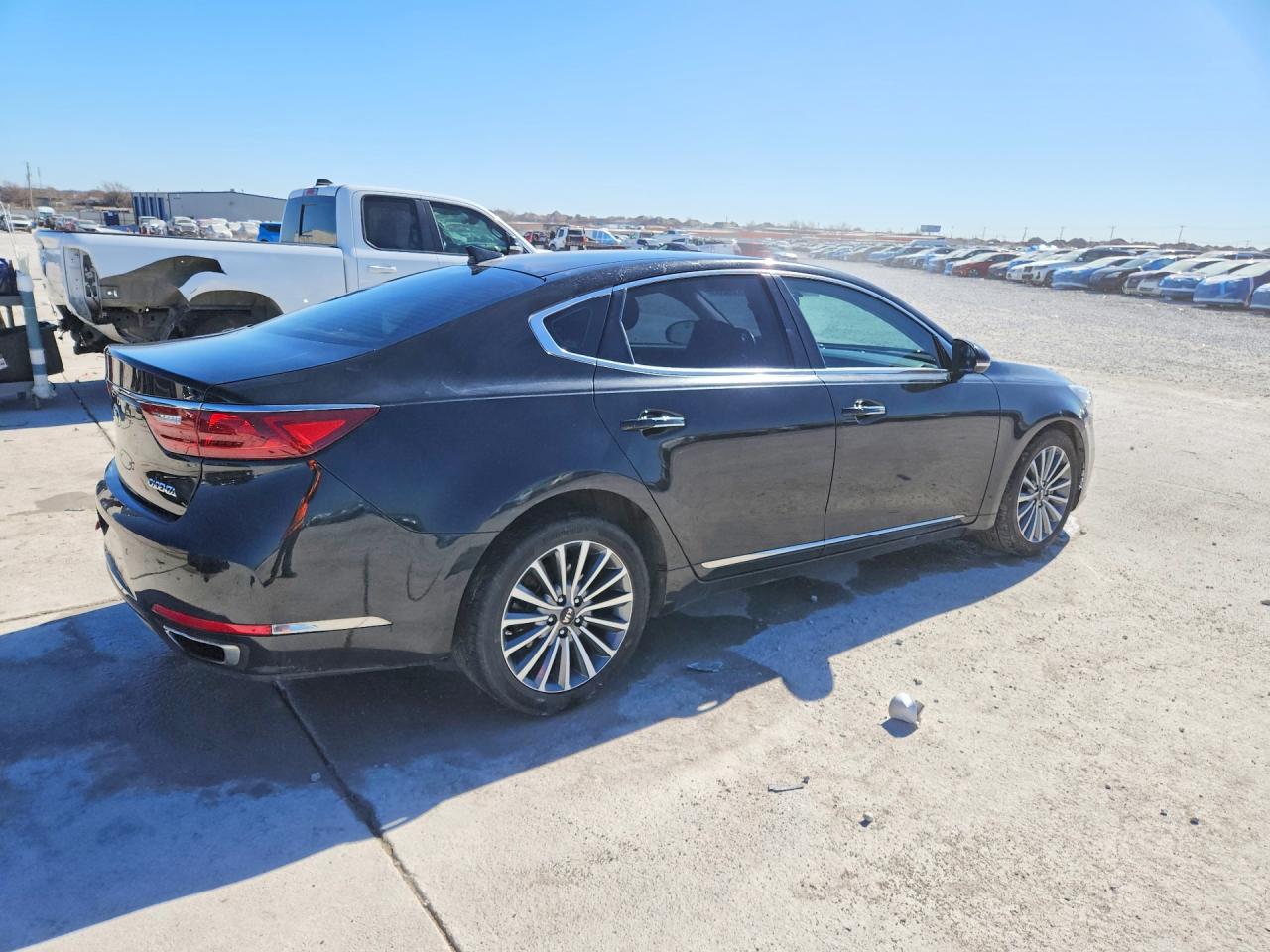 Kia Cadenza Premium
