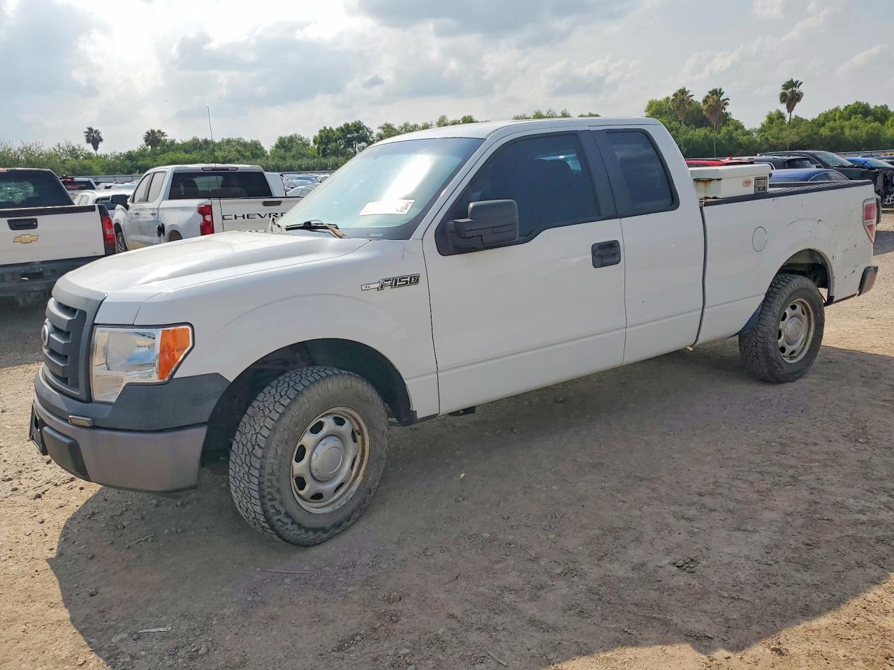Ford F-150 Super Cab