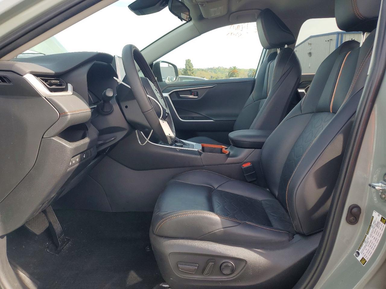 Toyota RAV4 Adventure