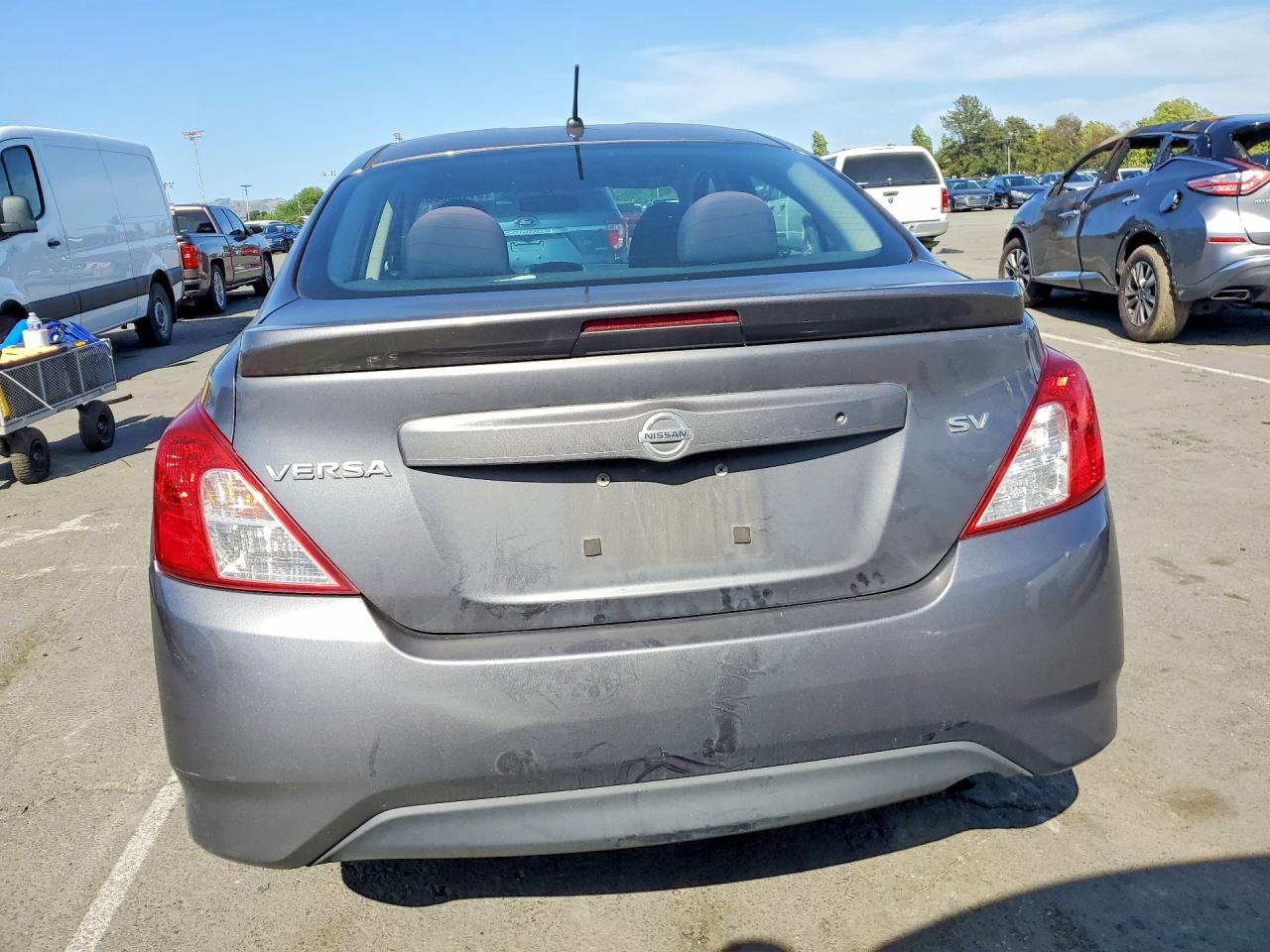 Nissan Versa Sv