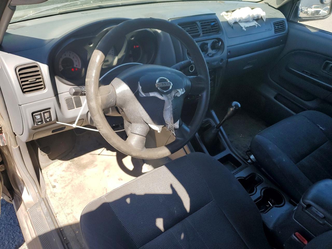 Nissan Frontier King Cab Xe