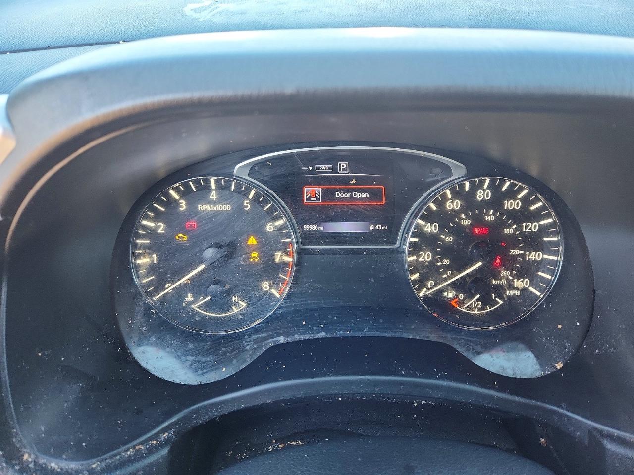 Nissan Pathfinder Sv