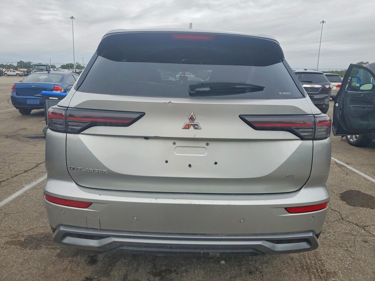 Mitsubishi Outlander Se