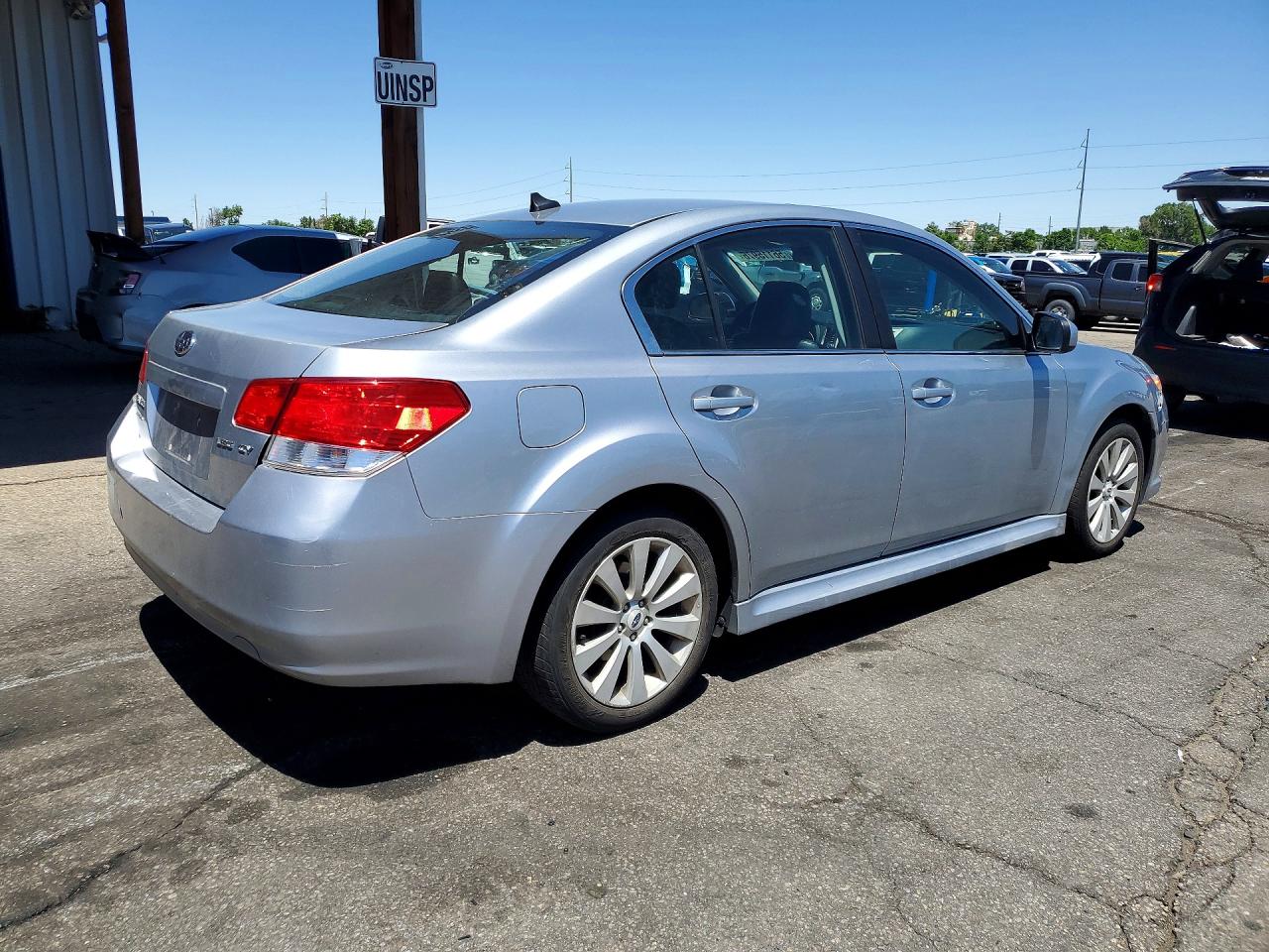 Subaru Legacy 2.5i Limited