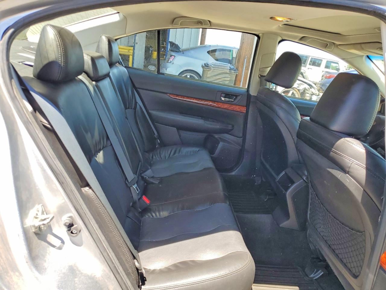 Subaru Legacy 2.5i Limited