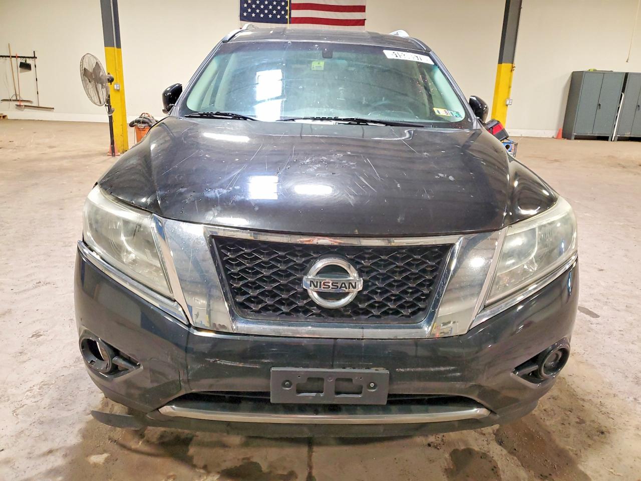 Nissan Pathfinder S