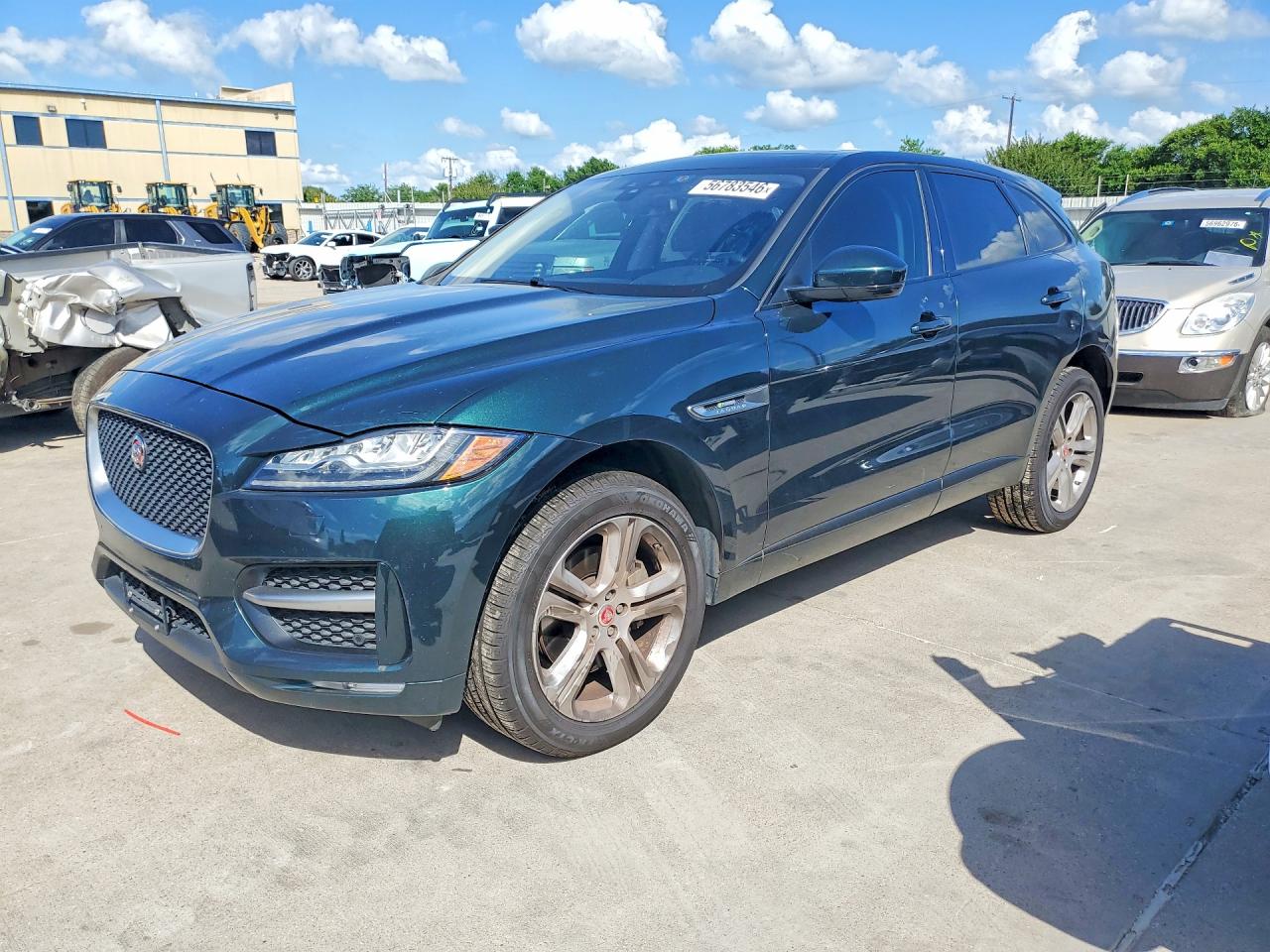 Salvage Jaguar F-PACE Image