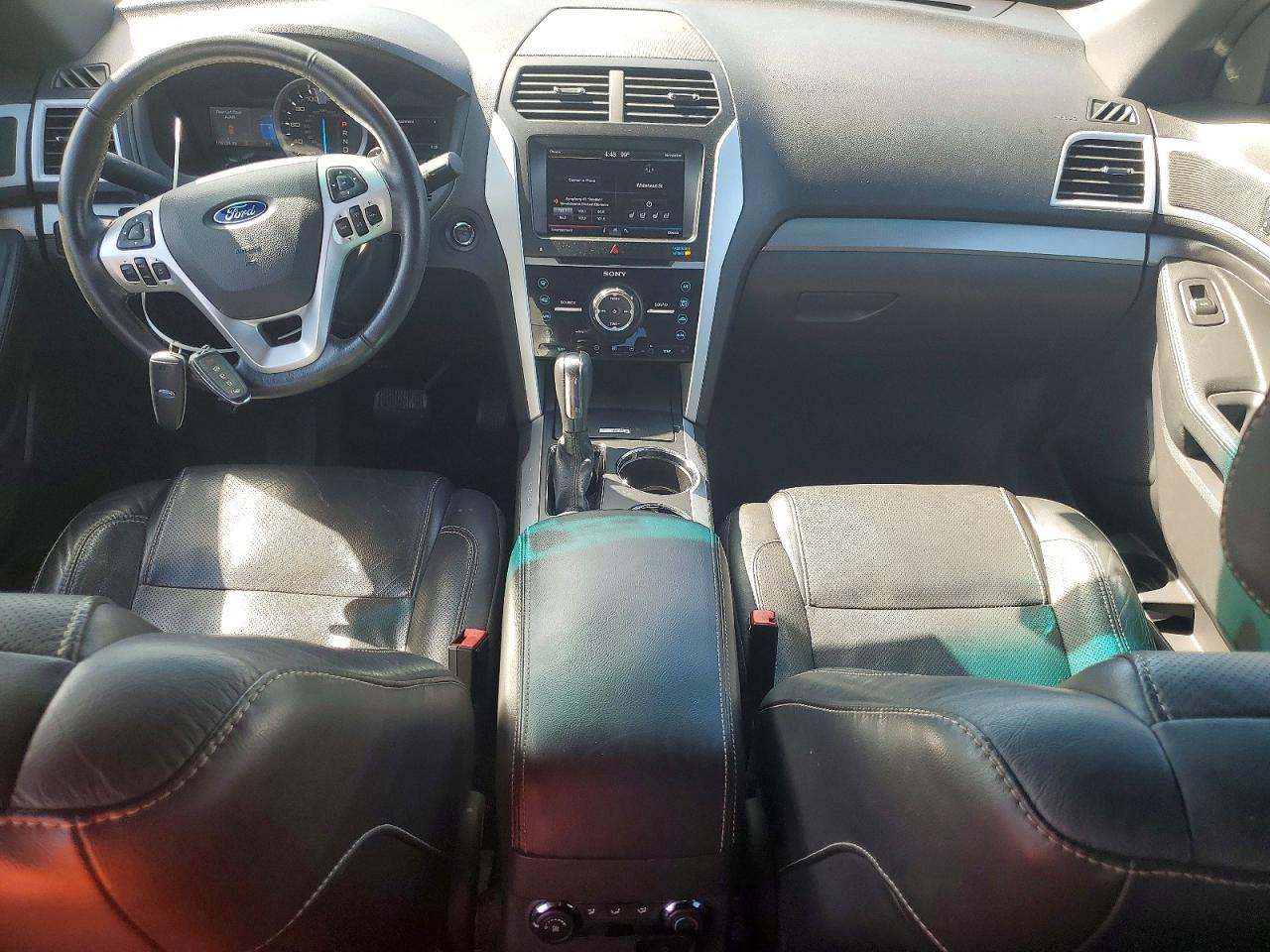 Ford Explorer Sport
