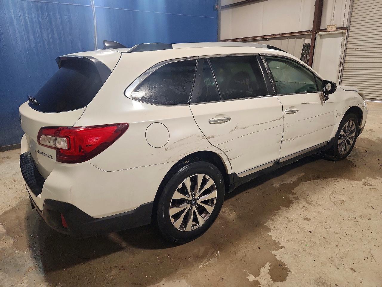 Subaru Outback Touring