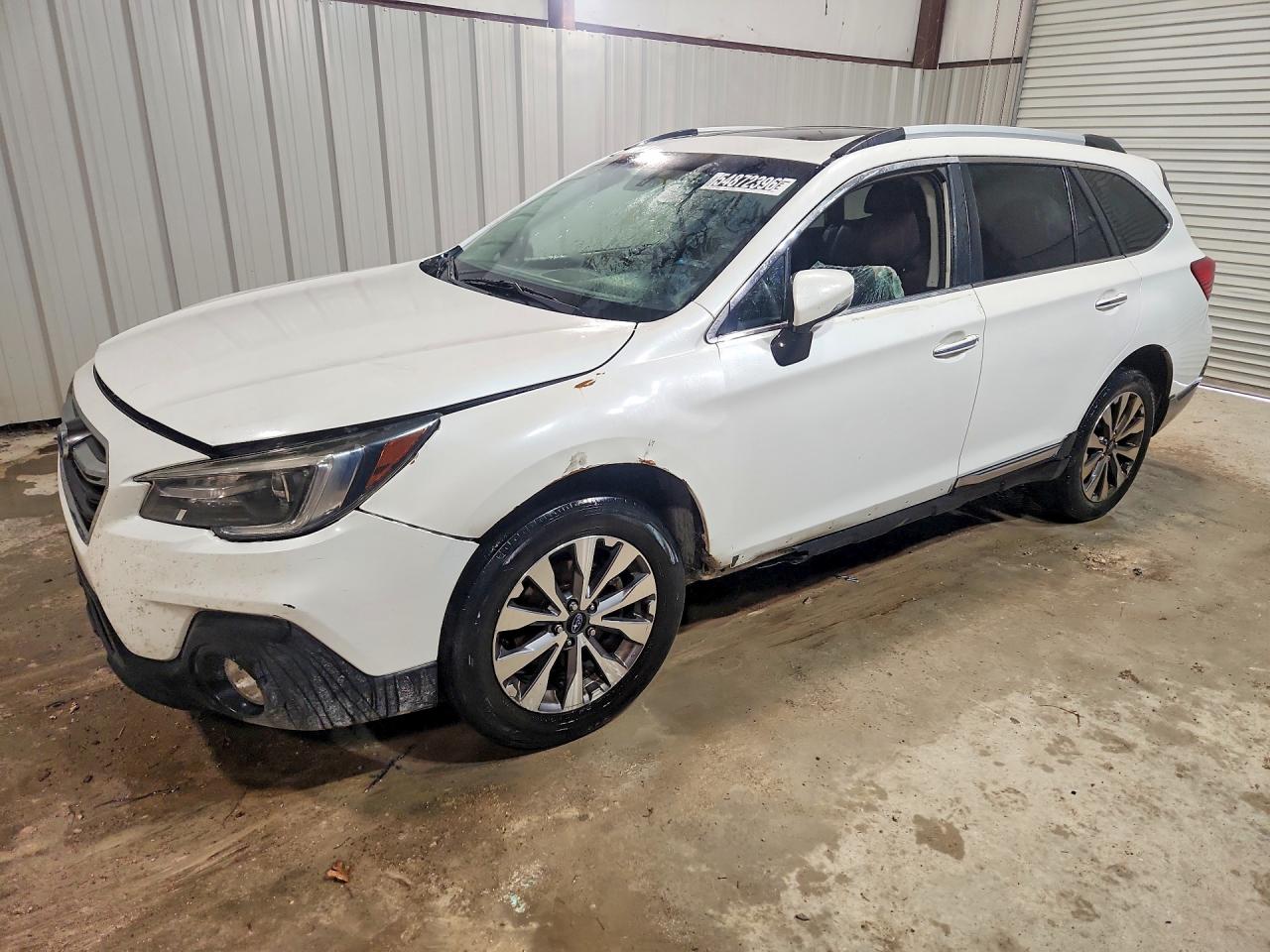 Salvage Subaru Outback Image
