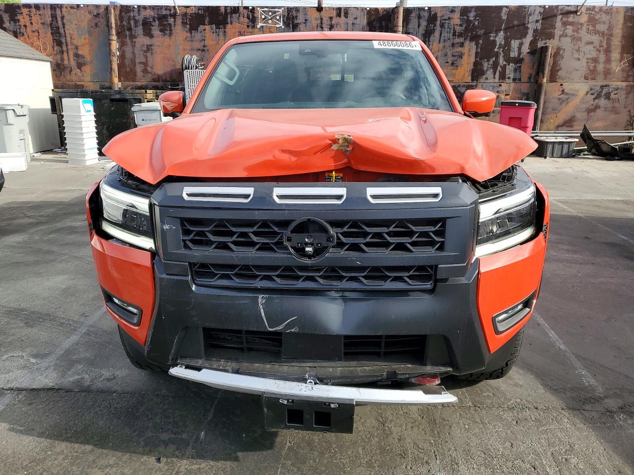 Nissan Frontier S