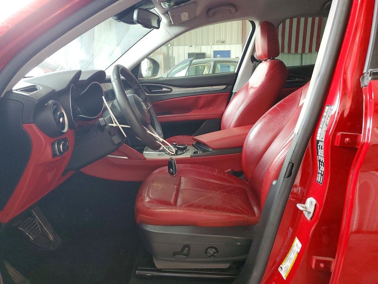 Alfa Romeo Stelvio Sport