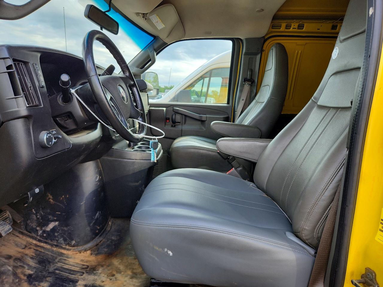 GMC Savana G2500