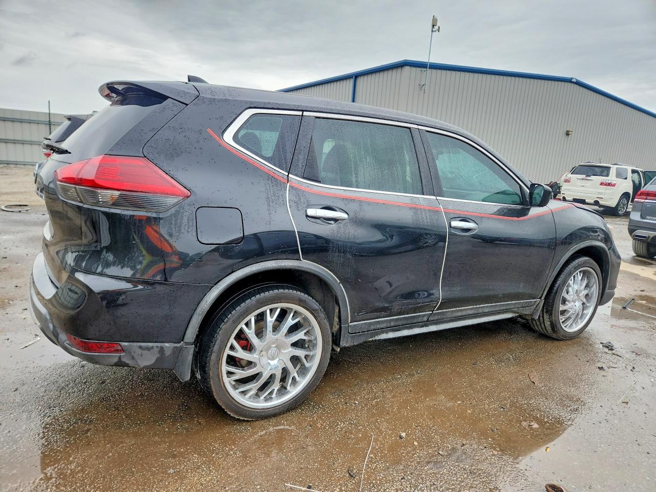 Nissan Rogue S